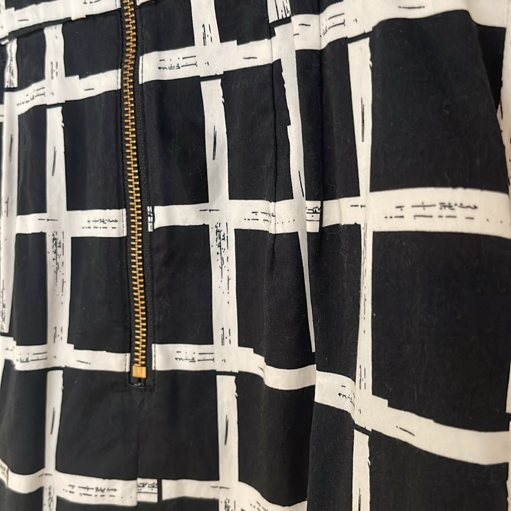 French Connection black and white short sleeve dress - Picture 5 of 5